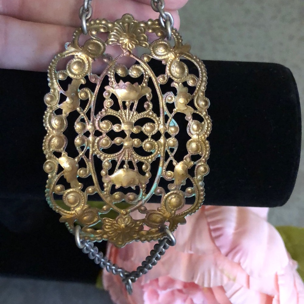 Gorgeous Vintage Cuff Bracelet - Picture 5 of 5